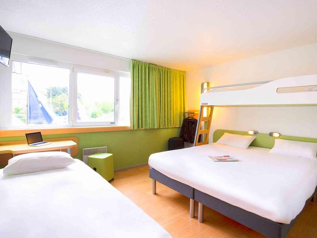 Hotel Ibis Budget Saint Malo Centre Zimmer foto